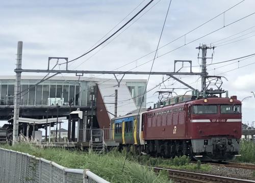 EF81、袖ケ浦通過！の写真