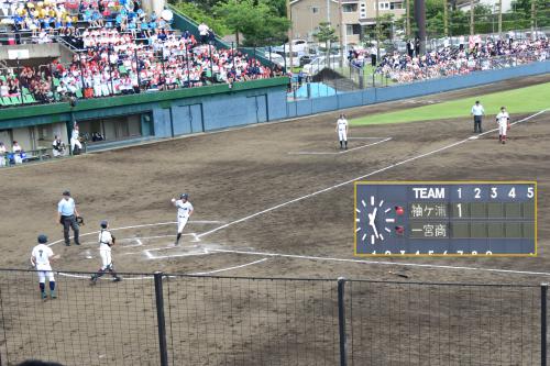 「袖ヶ浦高校勝利・ガウラくんも応援」の写真