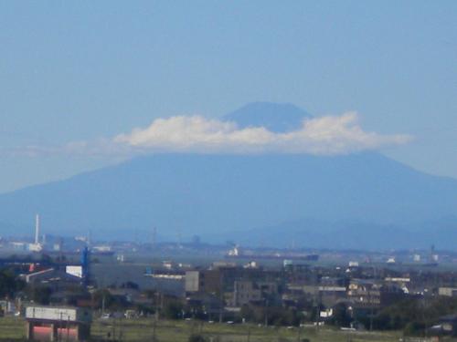 台風通過直後の富士山の写真