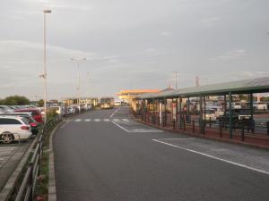 高速バス停留所の写真