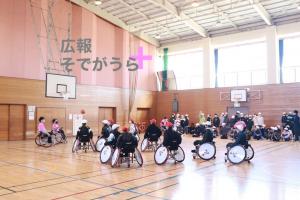 車椅子バスケ体験会の写真