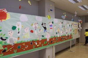 平川保育所の子ども達の展示作品