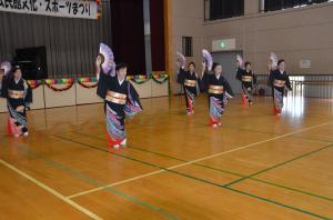 日本舞踊 すすらんの会の演舞の写真