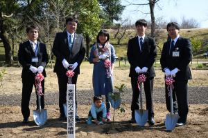 記念植樹集合写真