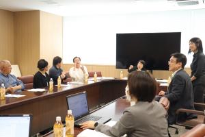市長と一緒にティータイムの写真