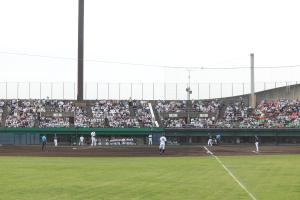 プロ野球イースタンリーグの試合の様子