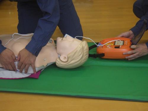 心肺蘇生法を学ぶ