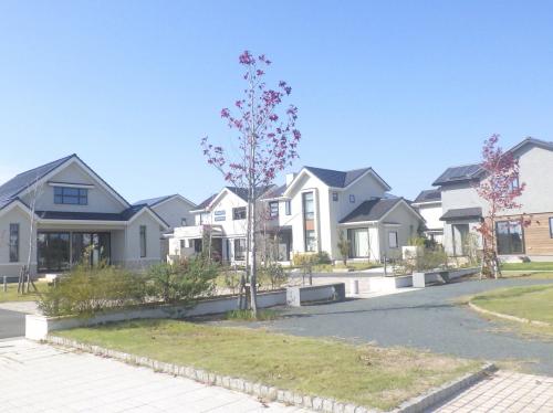 無電柱化住宅　建設中