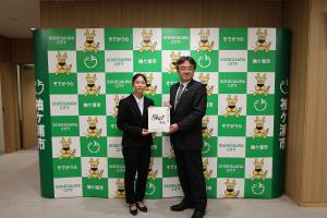 表敬訪問の様子