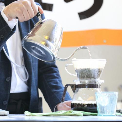 コミカフェながうら