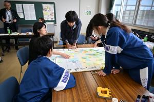 出された意見を整理している写真