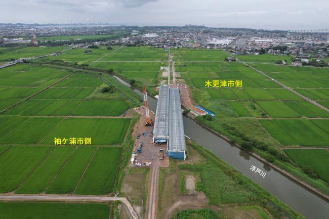 袖ケ浦市側から見た工事の様子