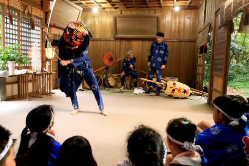 坂戸神社祭禮【境内とお神楽奉納】