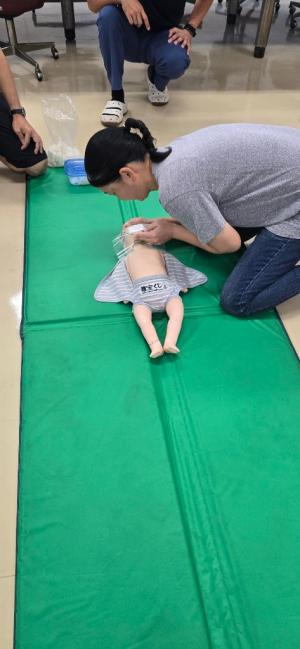 人工呼吸