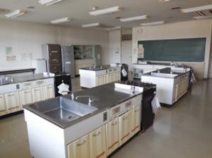 長浦交流センター(長浦公民館)調理実習室の写真