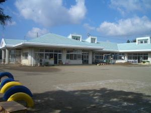 平川保育所